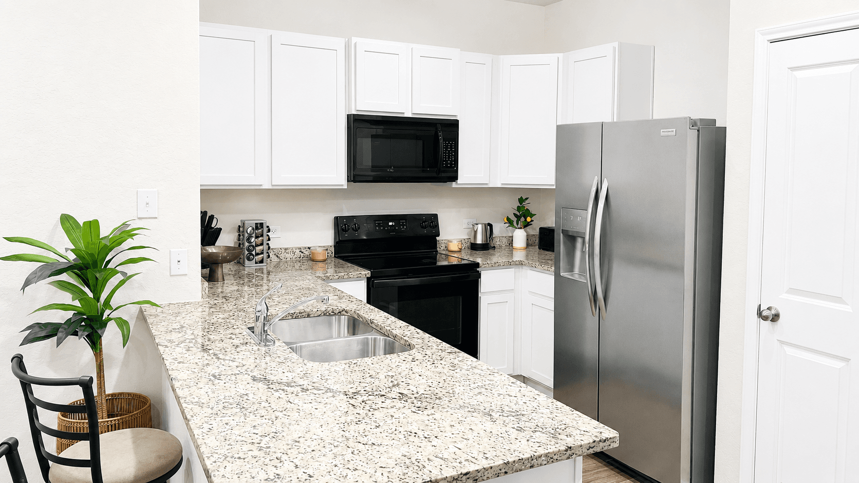 New 3BR w/Parking Near JBSA, Randolph AFB 12