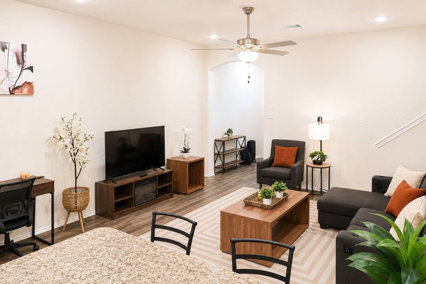 New 3BR w/Parking Near JBSA, Randolph AFB 5