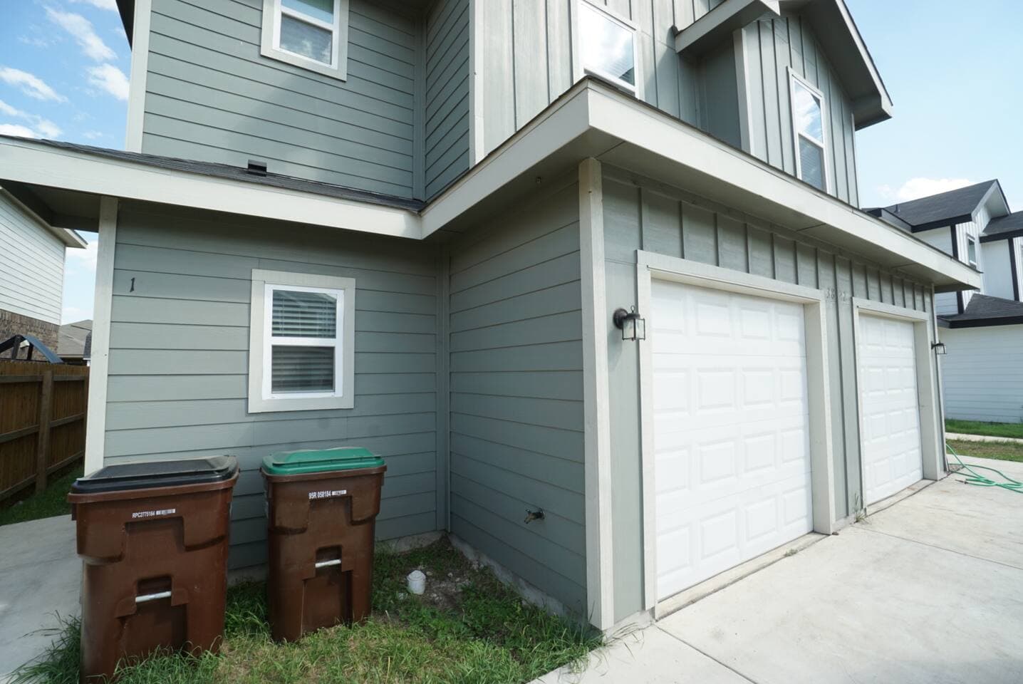 BRAND NEW | 3 King BR | Backyard + Parking 25