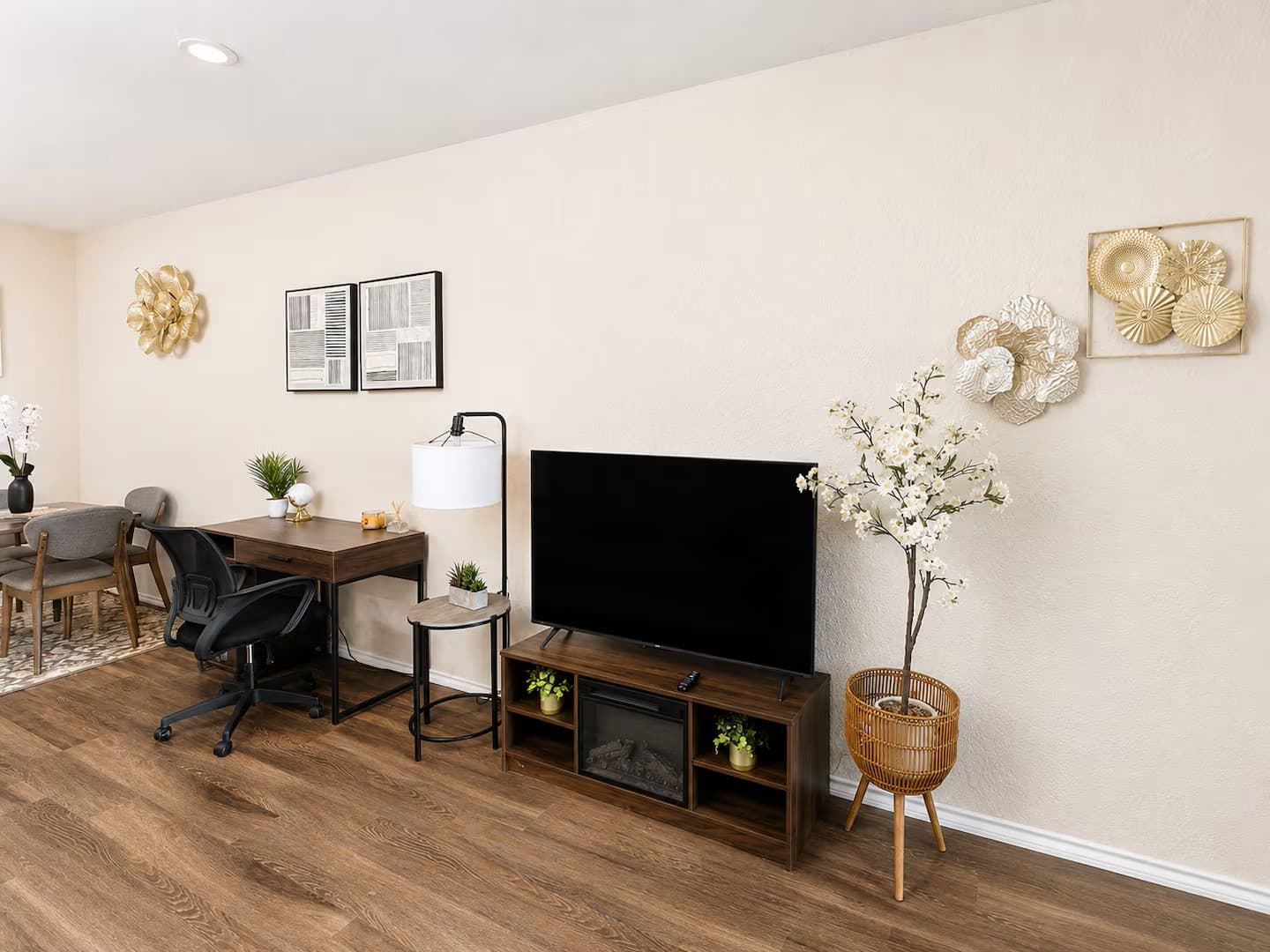 3BR+3BR | 2 Kitchens I Two Adjacent Homes 21