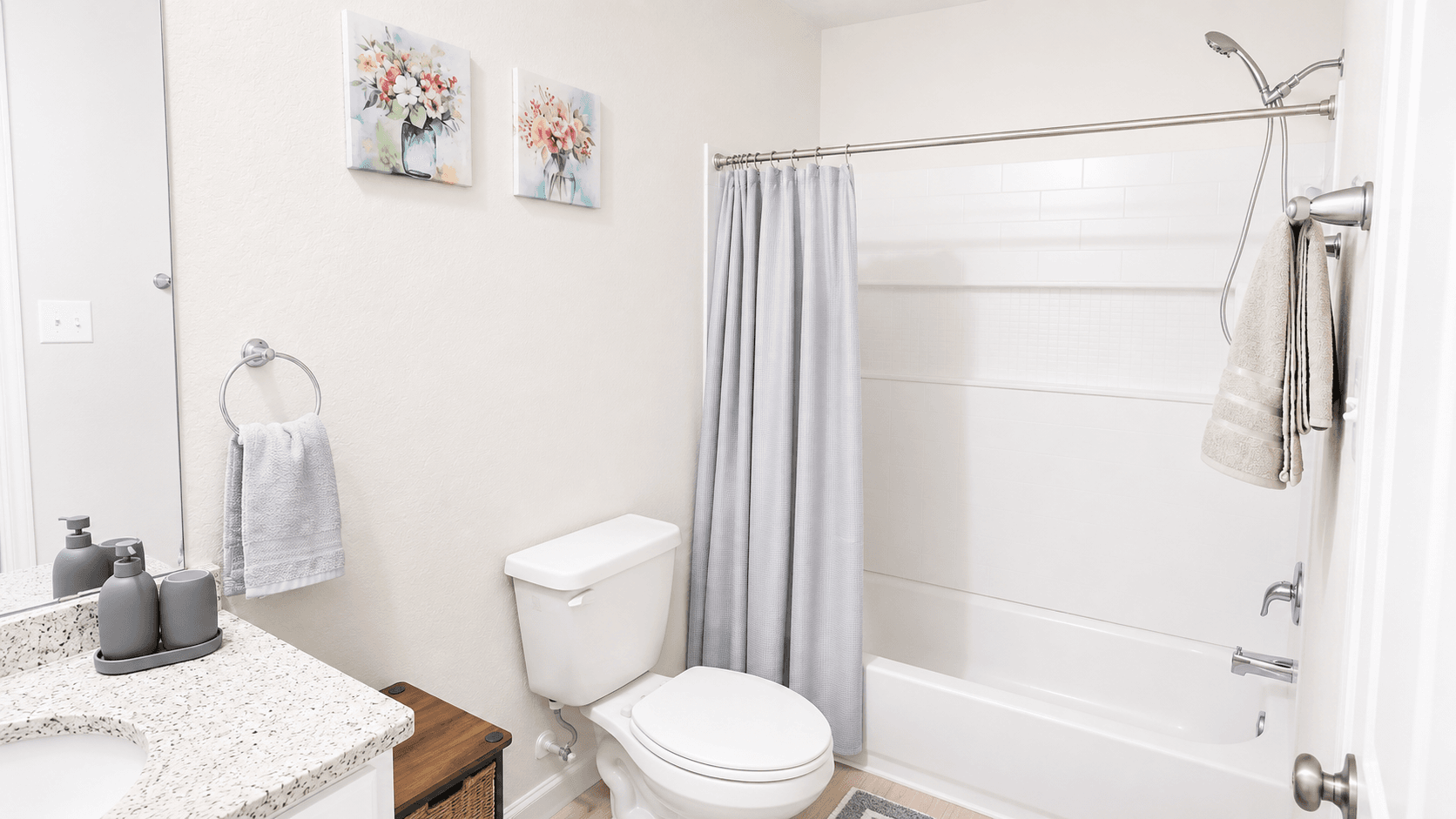 3BR+3BR | 2 Kitchens I Two Adjacent Homes 50