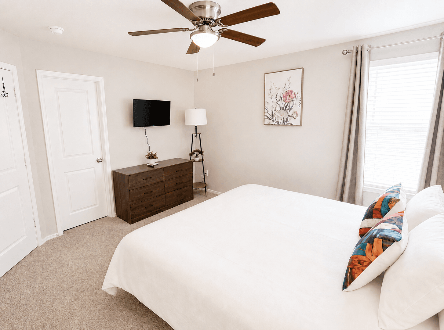 3BR+3BR | 2 Kitchens I Two Adjacent Homes 38