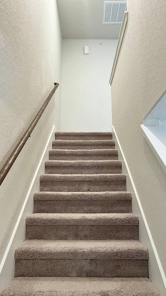 Two Adjacent 3BR Homes Clean Family Friendly 21