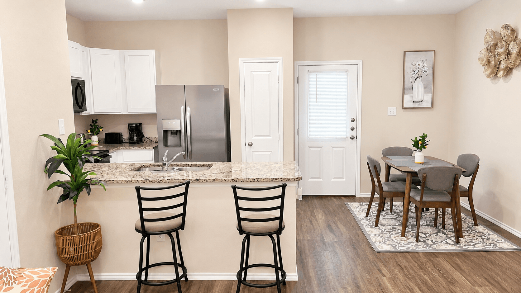 3BR+3BR | 2 Kitchens I Two Adjacent Homes 4