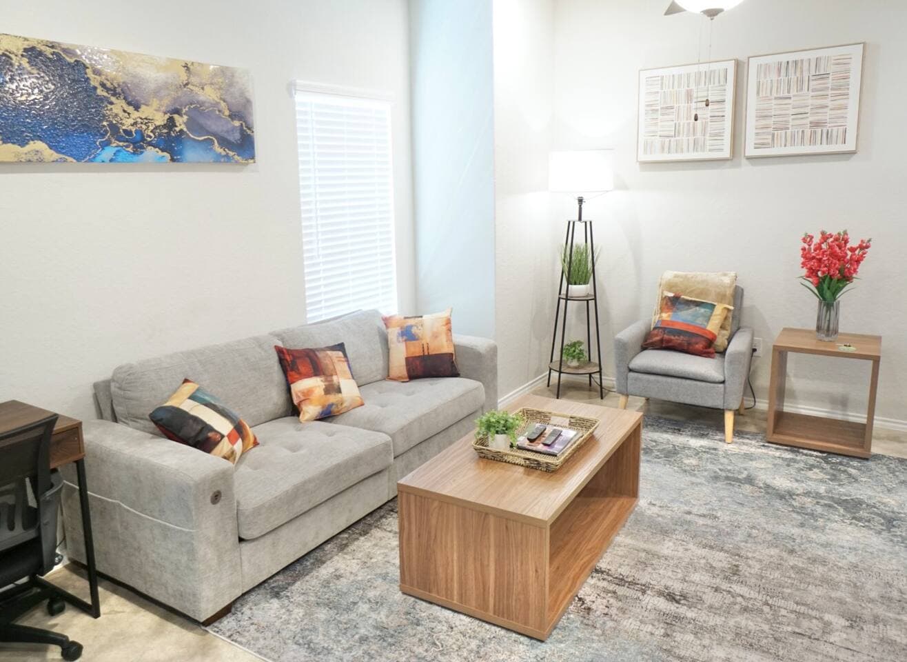 Two Adjacent 3BR Homes Clean Family Friendly 42