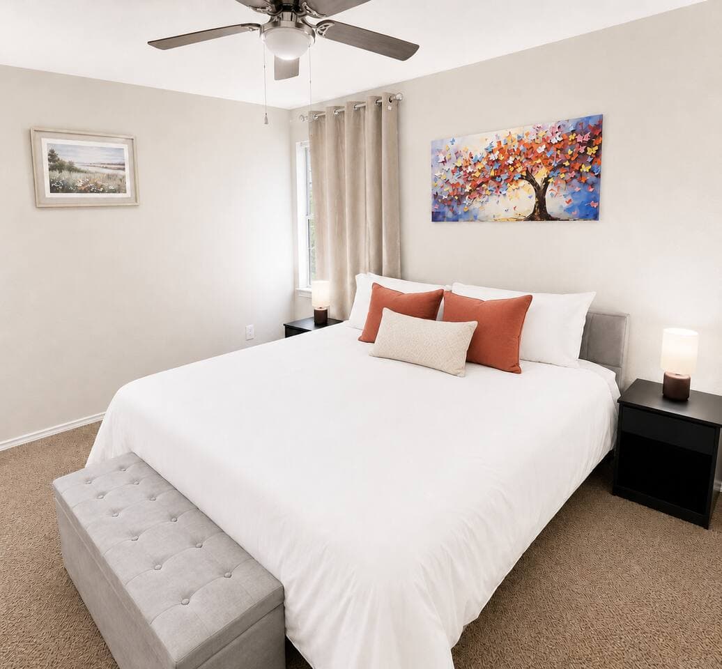 NEW 3 King BR I Central Loc | Fully Stocked 40