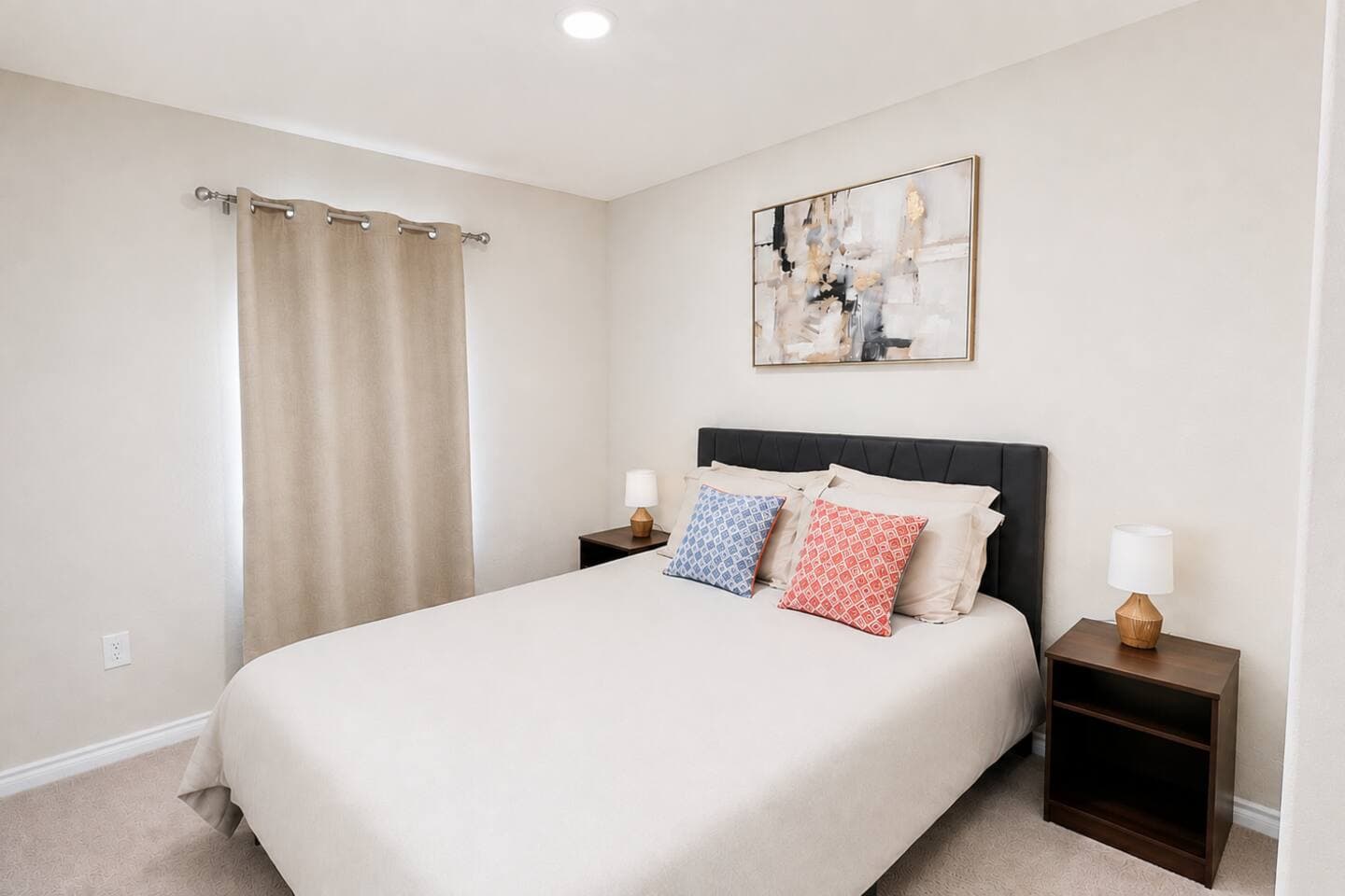 NEW 3 King BR I Central Loc | Fully Stocked 45