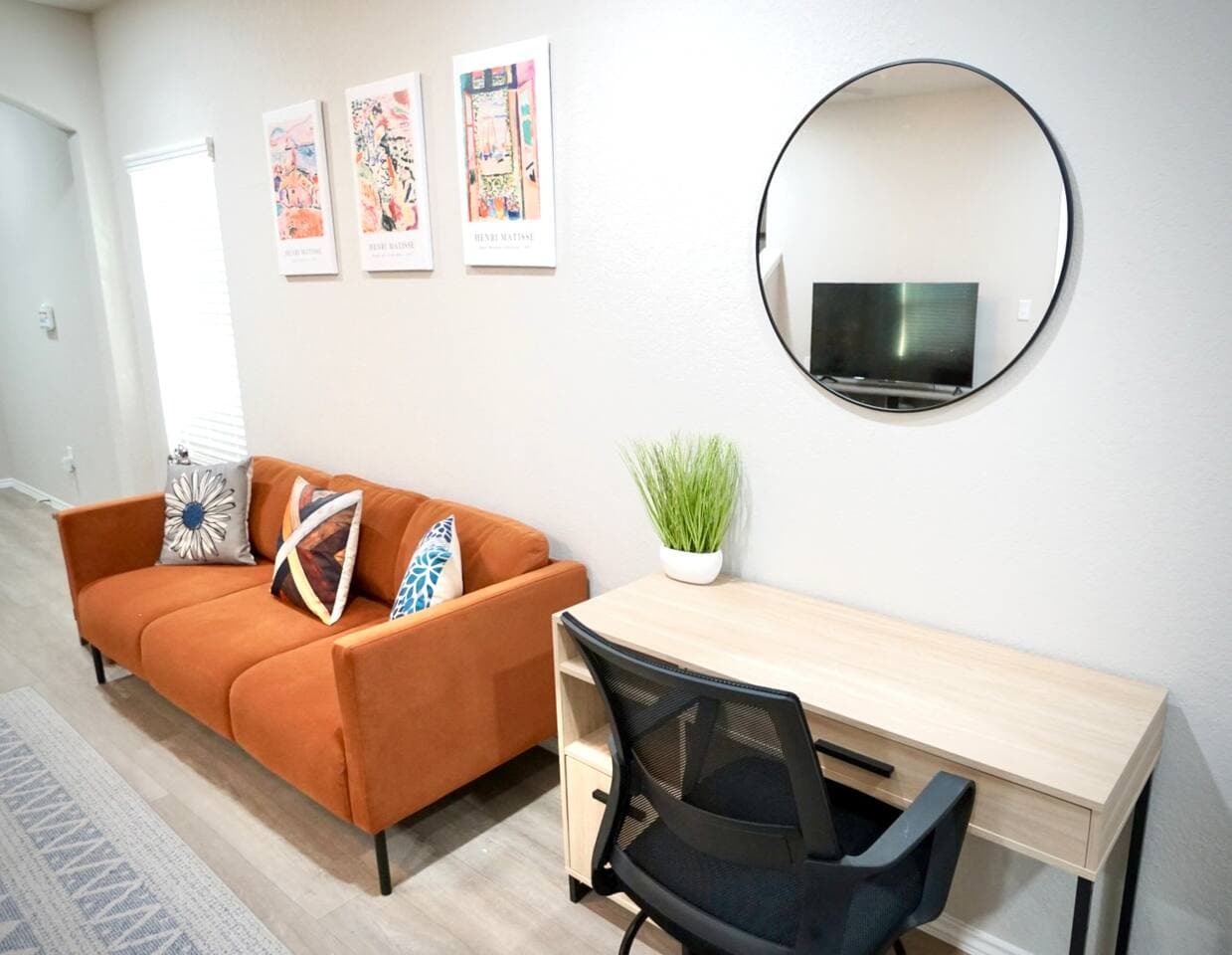 NEW 3 King BR I Central Loc | Fully Stocked 5