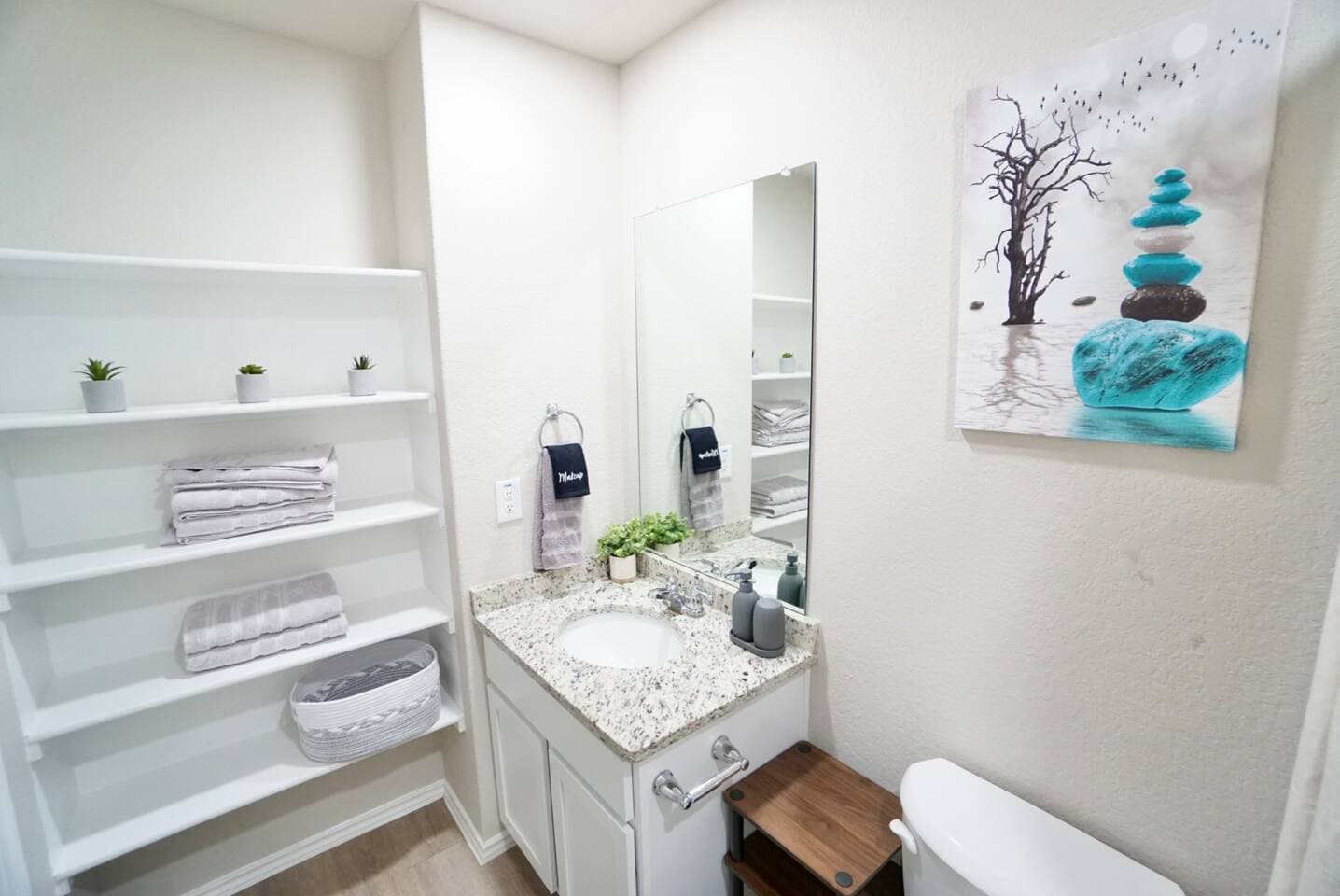 3BR+3BR | 2 Kitchens I Two Adjacent Homes 29