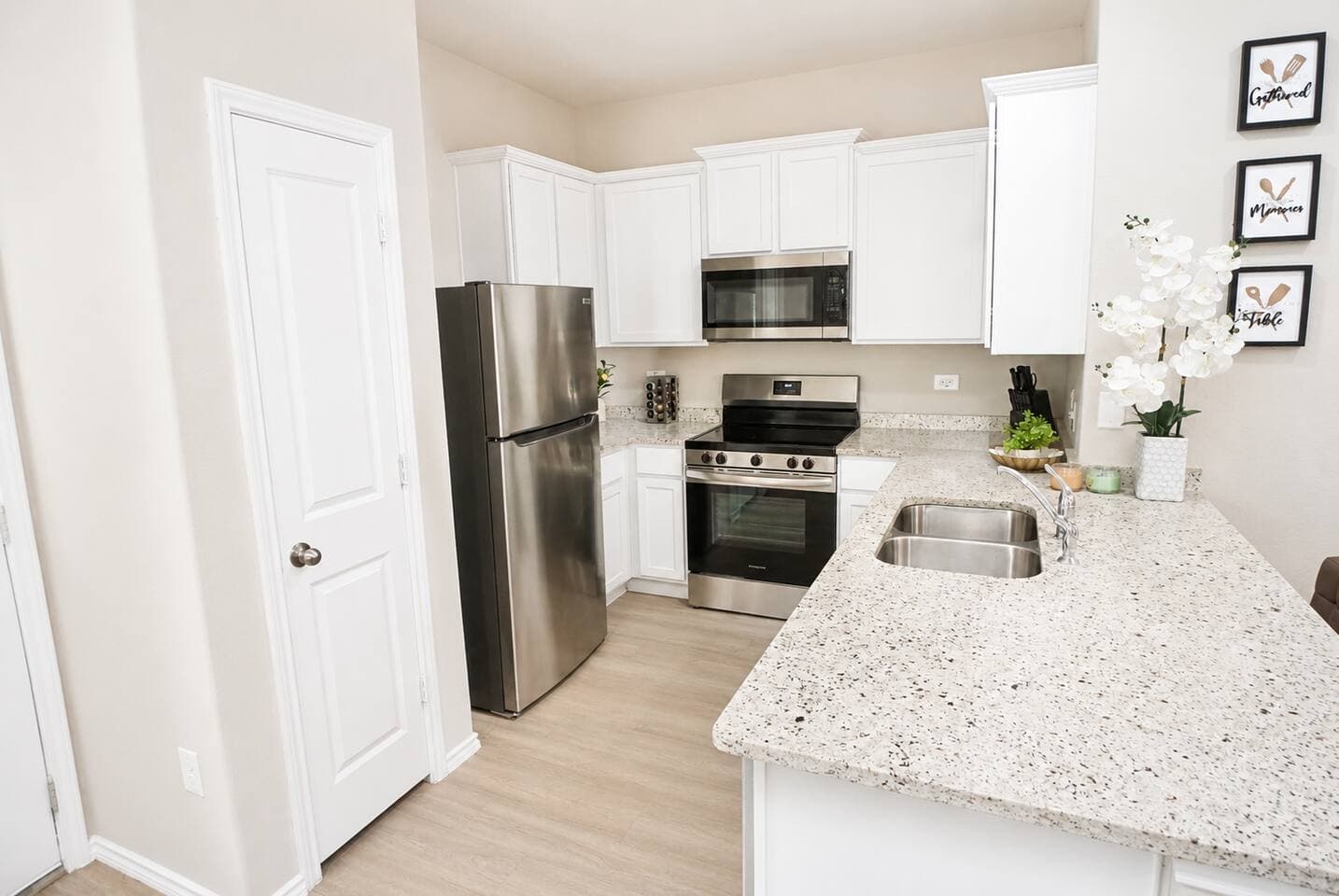 3BR+3BR | 2 Kitchens I Two Adjacent Homes 74