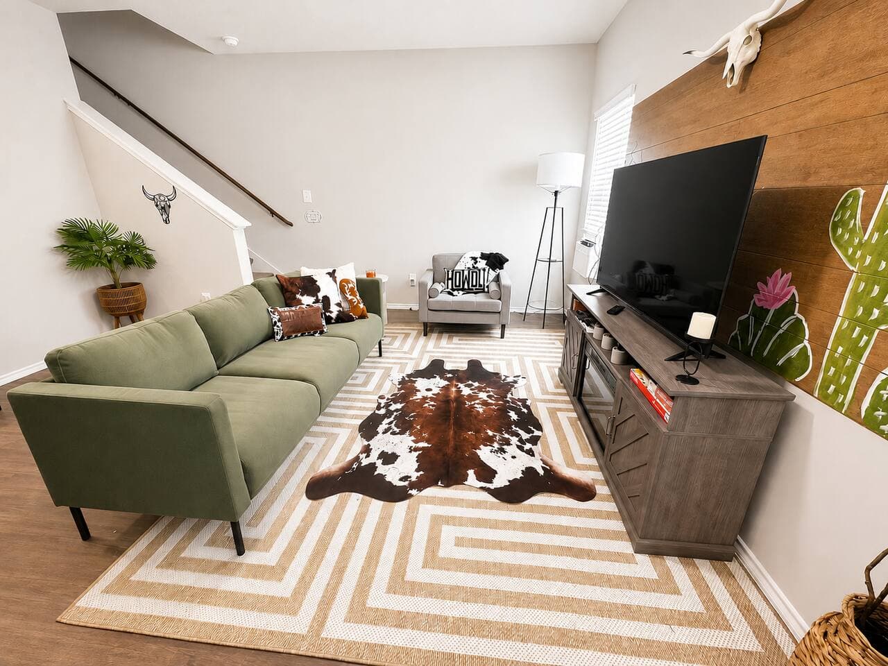 NEW & Fully Stocked | 3 KING BR I Backyard 7