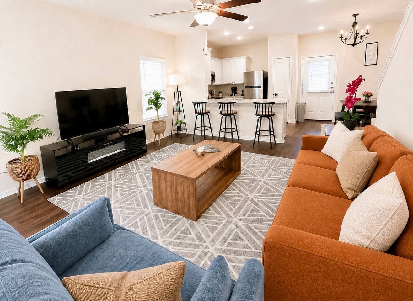 3BR+3BR | 2 Kitchens I Two Adjacent Homes 42