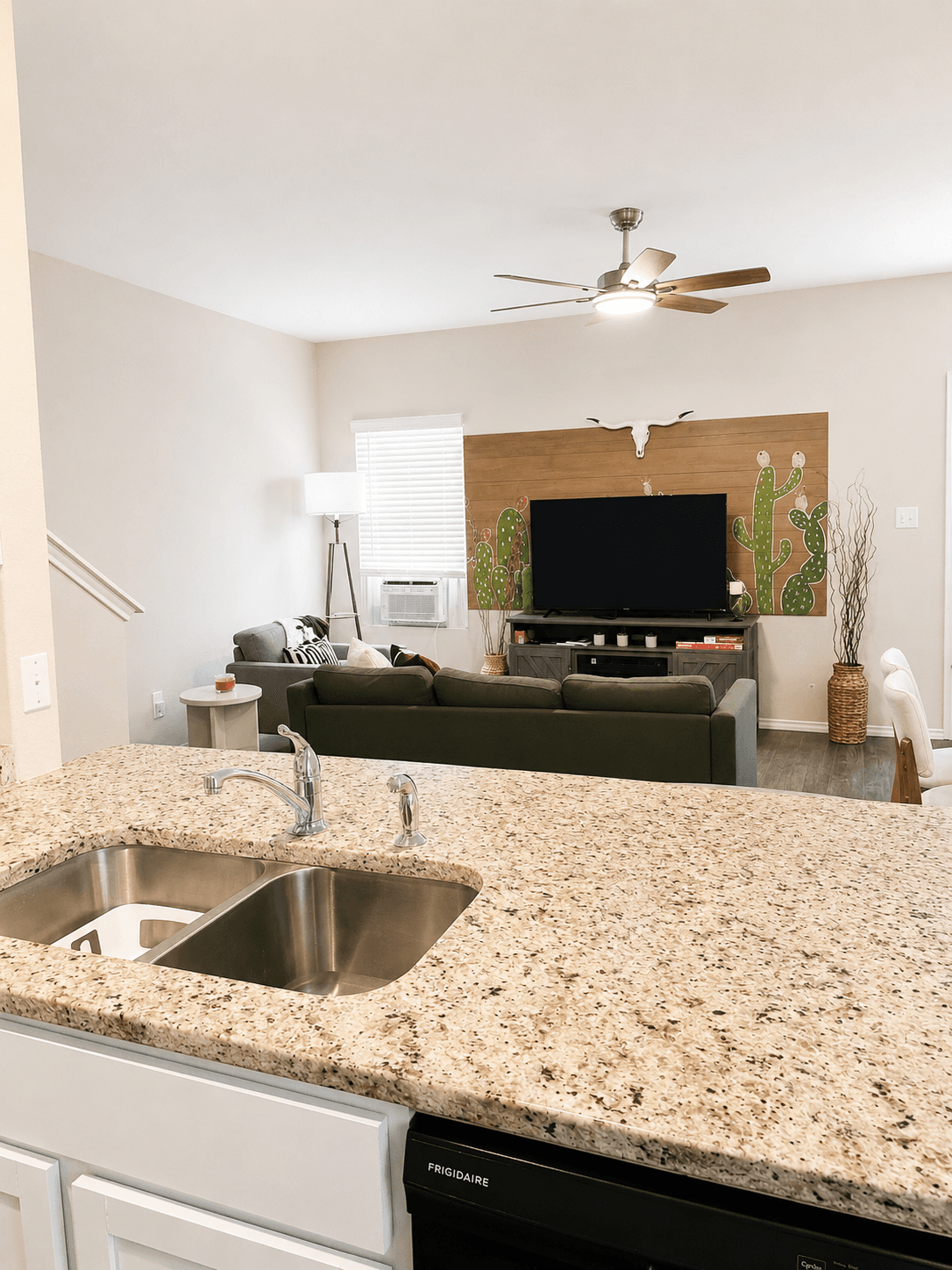 Two Adjacent Homes I 3BR+3BR | 2 Kitchens 14