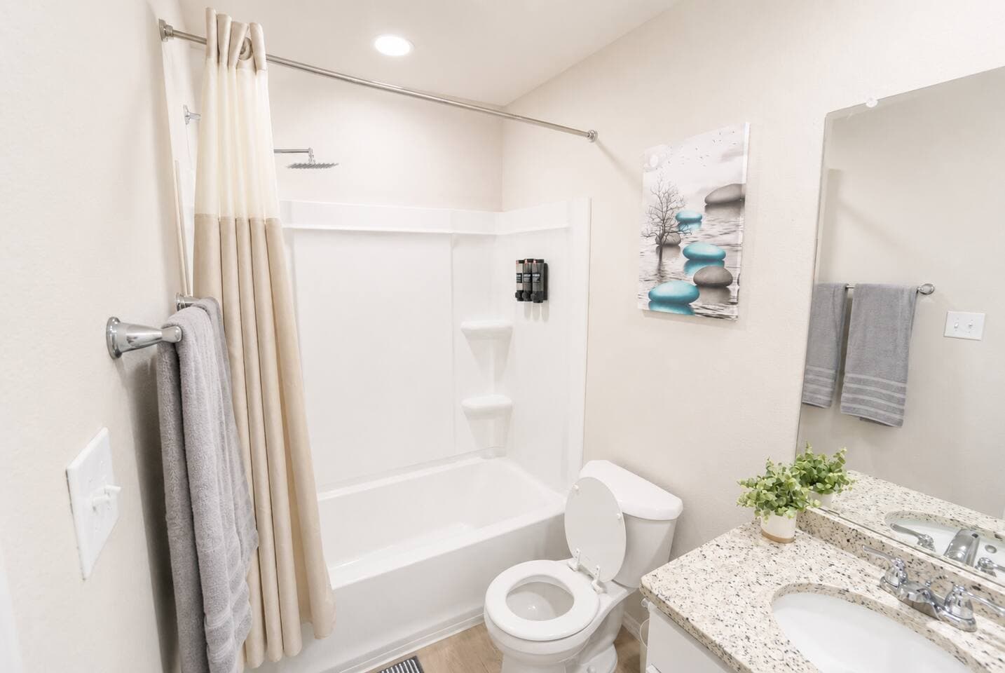 3BR+3BR | 2 Kitchens I Two Adjacent Homes 67