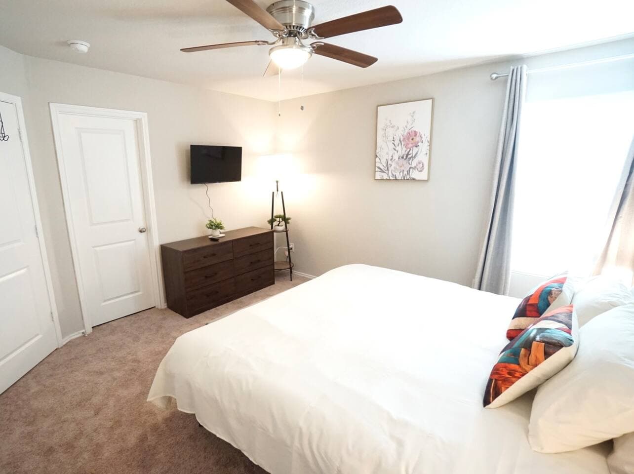 3BR+3BR | 2 Kitchens I Two Adjacent Homes 31