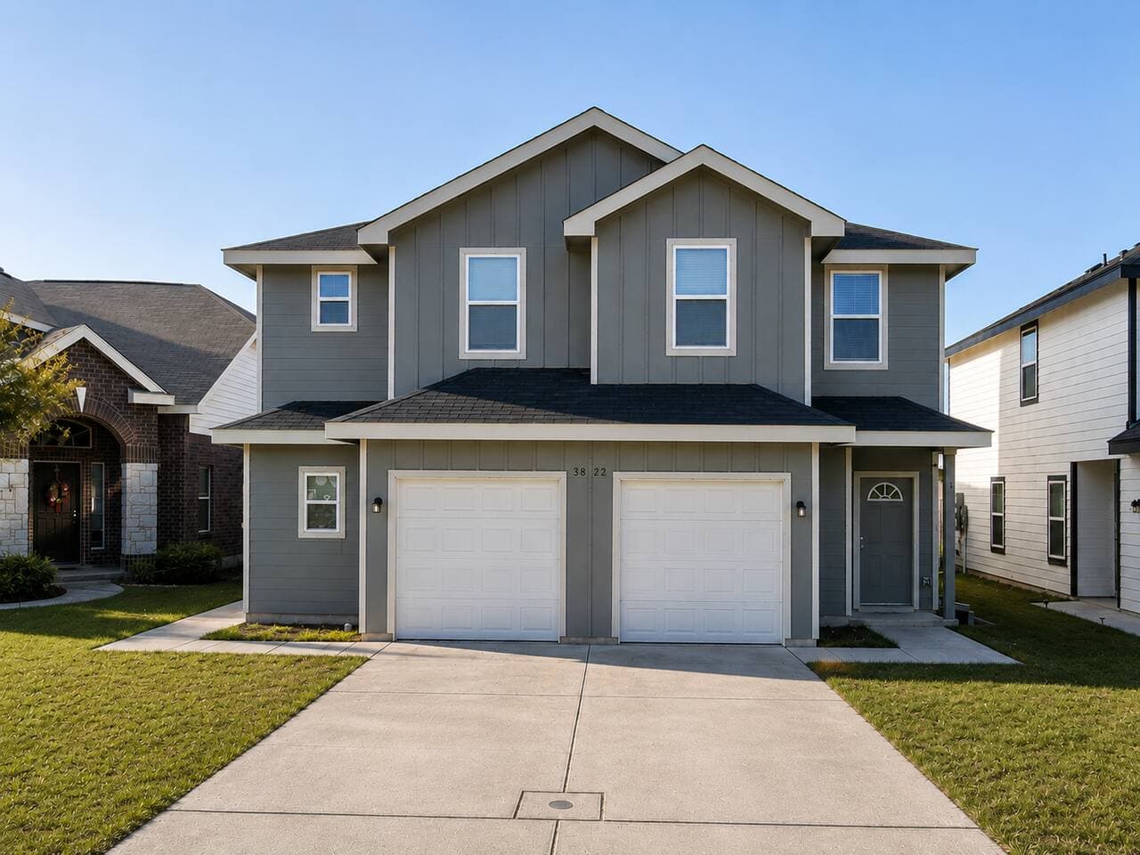3BR+3BR | 2 Kitchens I Two Adjacent Homes 35