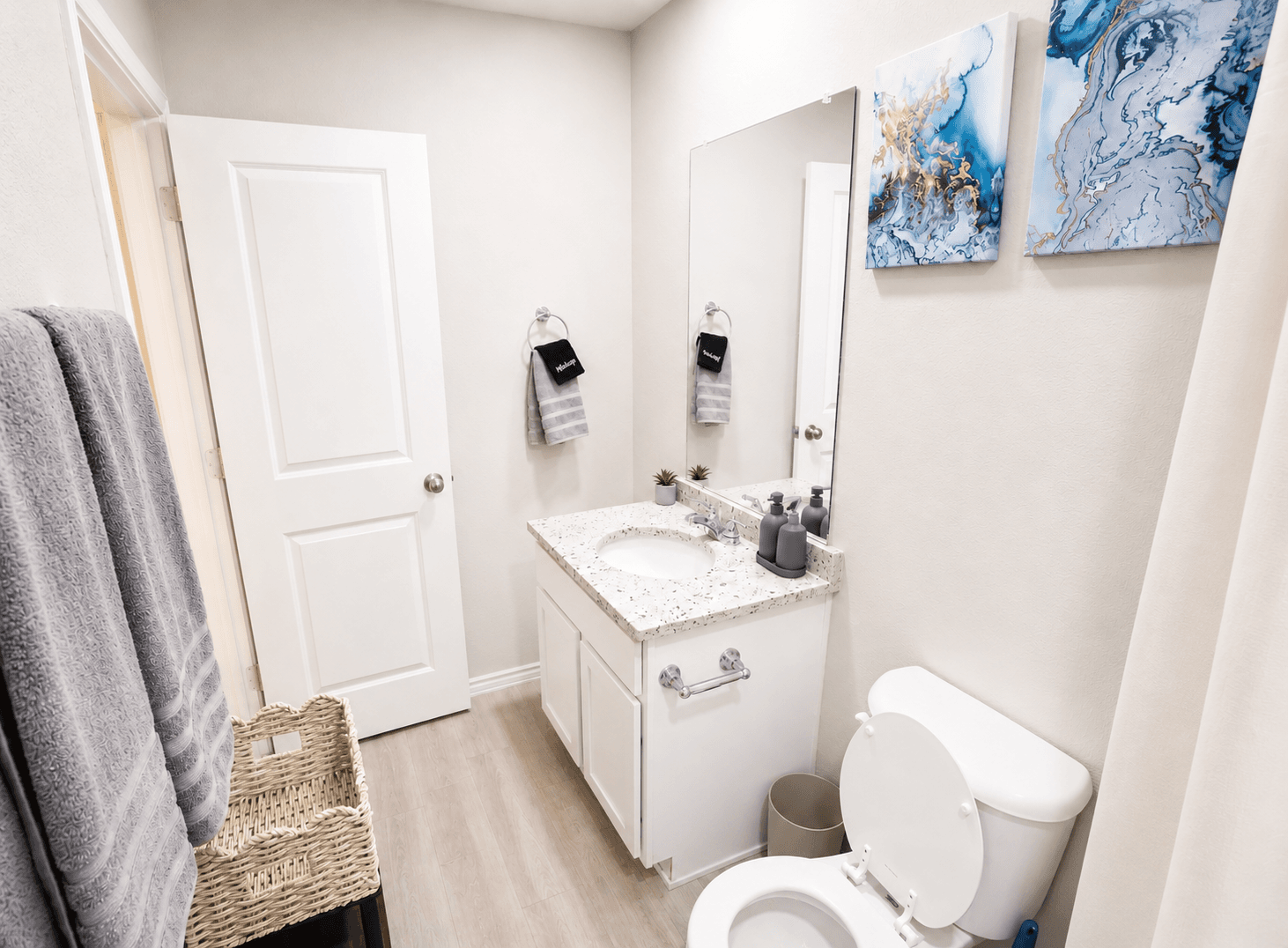 BRAND New 3 KING BR near JBSA Randolph AFB 22