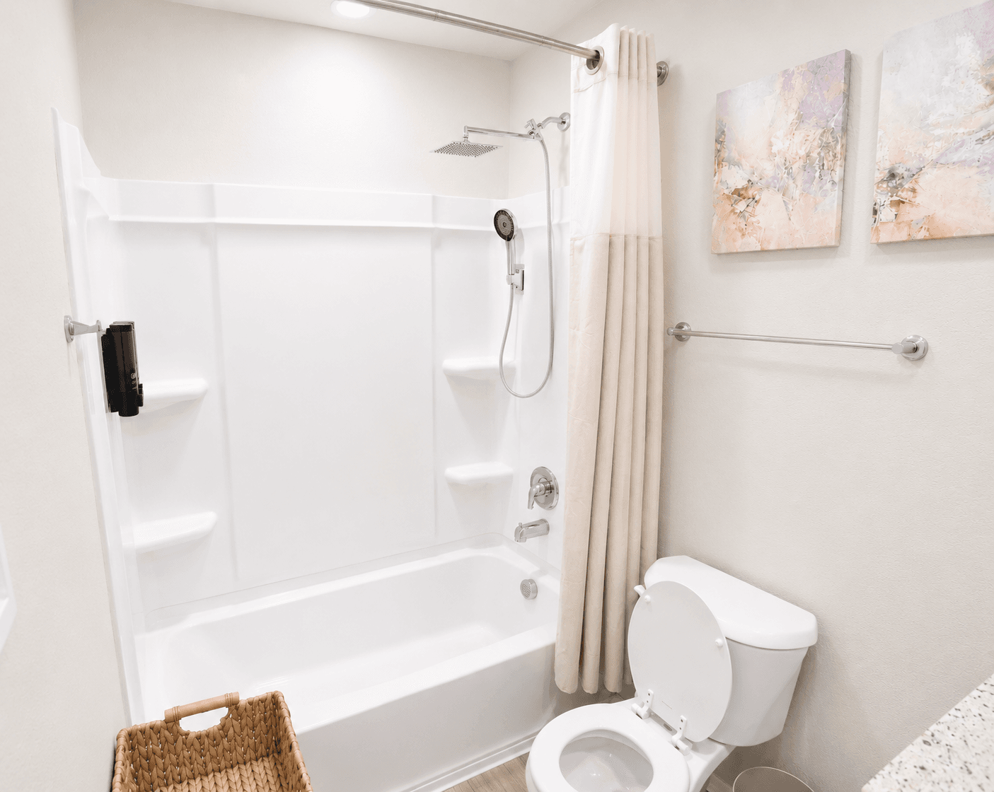 BRAND New 3 KING BR near JBSA Randolph AFB 19