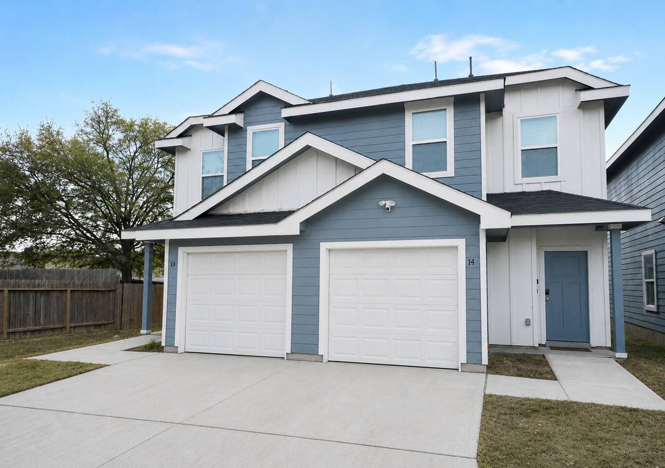 Central | 3 Kings | Fully Stocked + Parking 6
