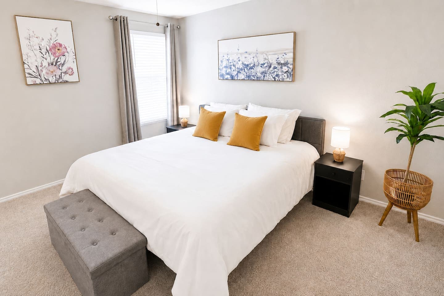 Central | 3 Kings | Fully Stocked + Parking 17